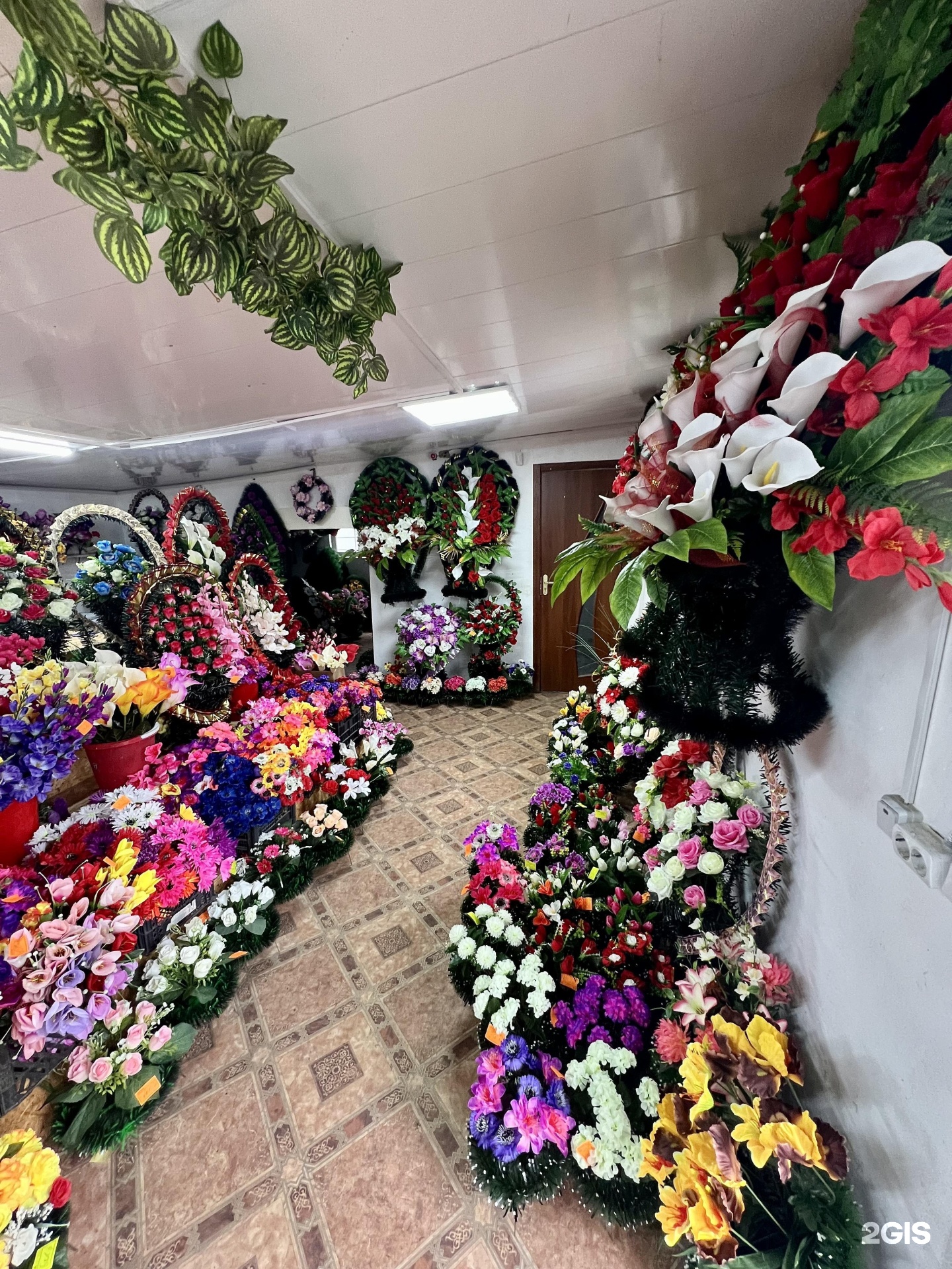 Компания по продаже памятников и оказанию ритуальных услуг, ИП Титова О.В.