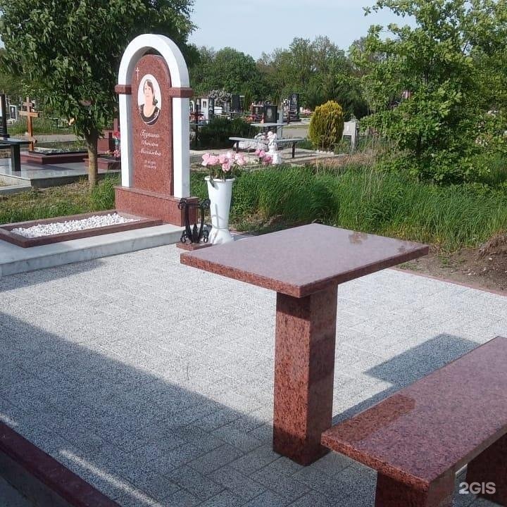 Монумент, компания по изготовлению памятников и организации похорон