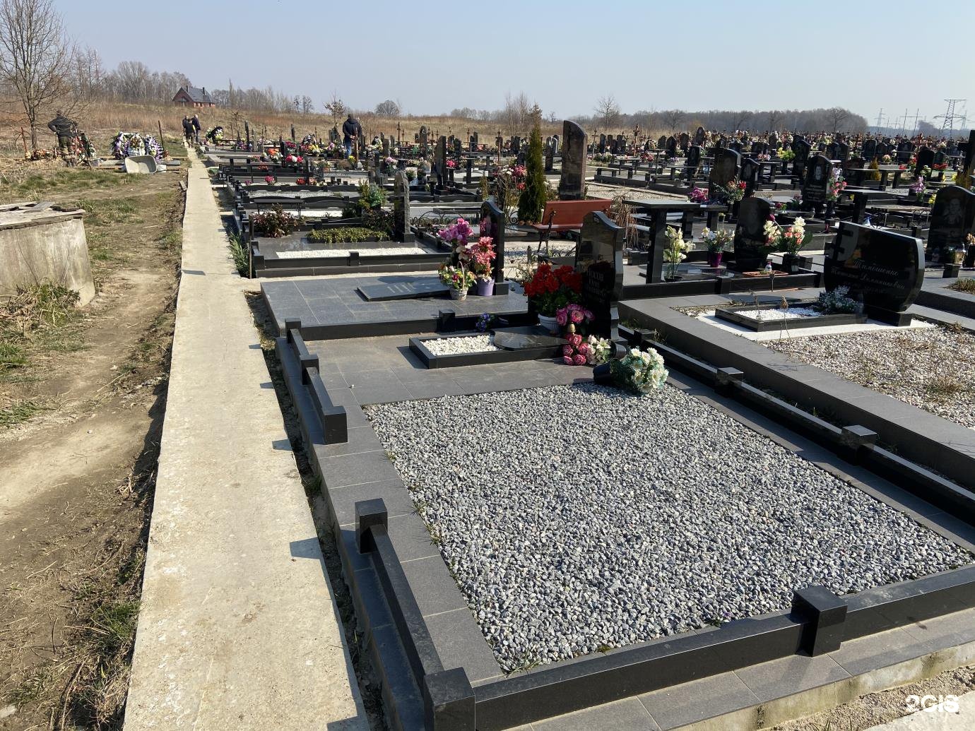 Память, компания по изготовлению памятников